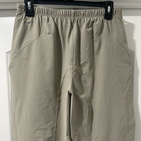lululemon athletica Women’s Cargo Pants in Tan - Picture 4 of 11